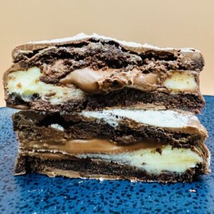 Alfajor de Brownie Ninho com Nutella